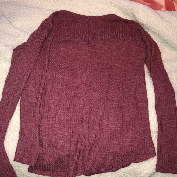 NWOT Button Up Long Sleeve Henley - Picture 5 of 5